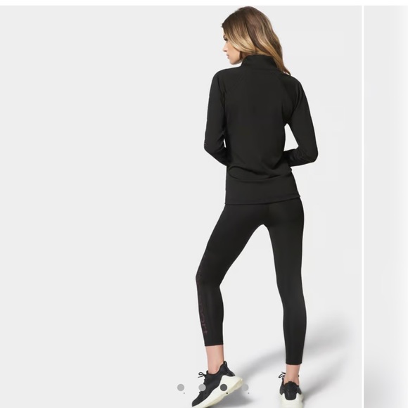 NWT BEBE SPORT LASER CUT LOGO BLACK CAPRI LEGGINGS - Picture 2 of 10